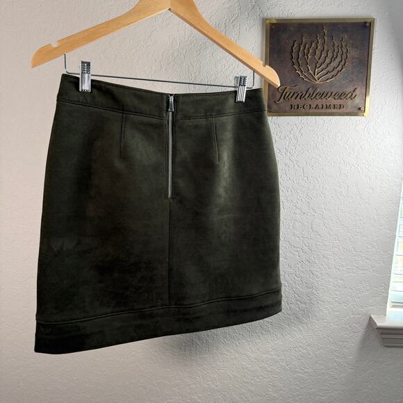 Women's Ann Taylor Loft Olive Green Faux Suede A-Line Mini Skirt Size 4 Petite - Picture 6 of 8
